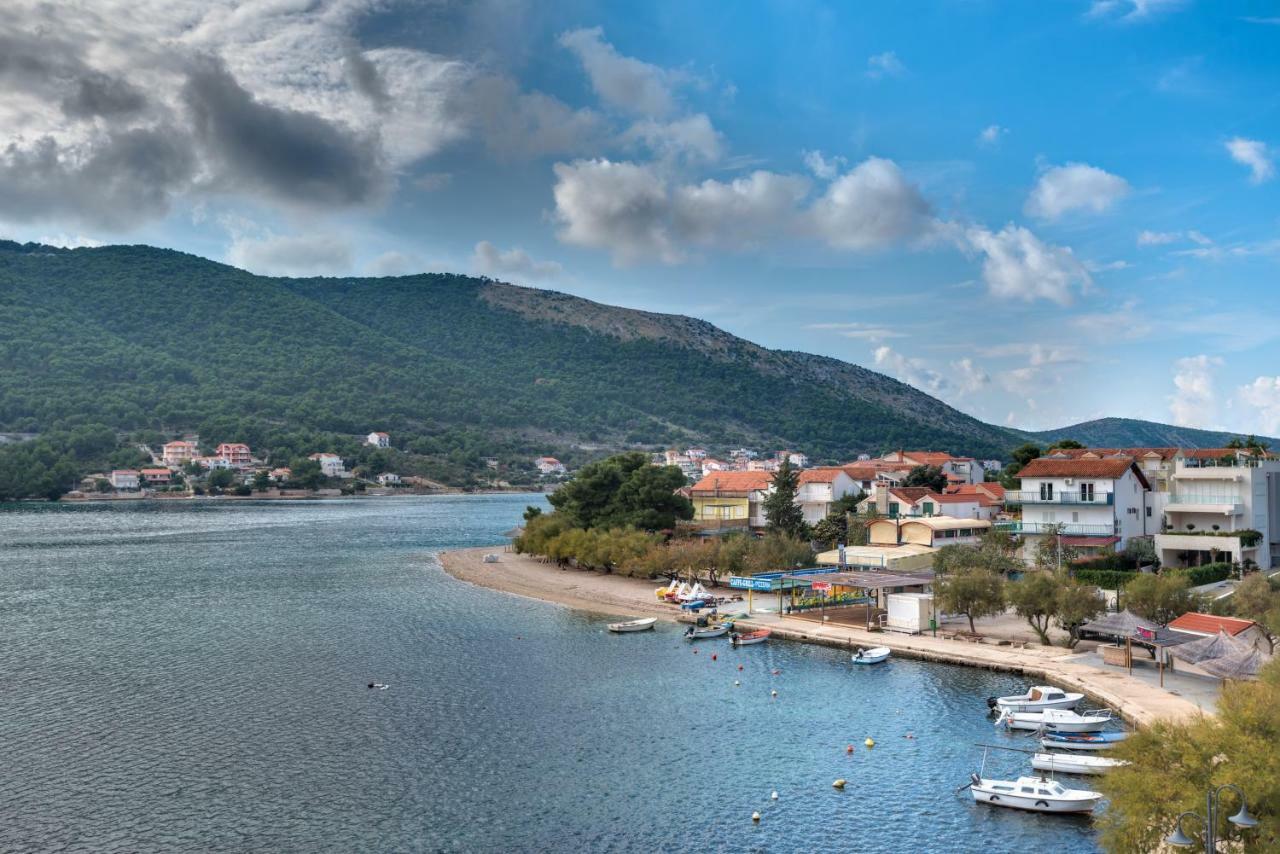 Apartments Holidays Roko Grebaštica Exteriör bild